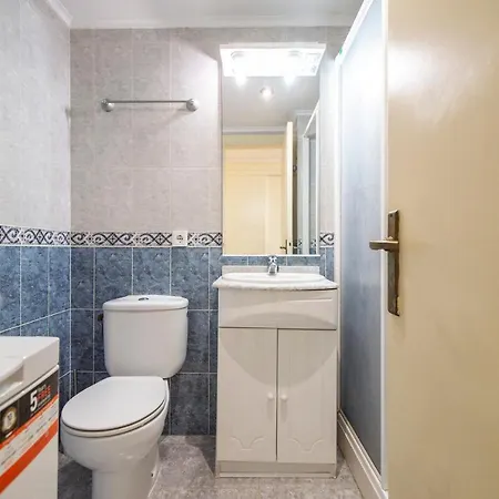 2000 Estudio En Paseo Maritimo Wifi * Marbella