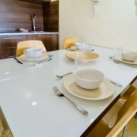 2000 Estudio En Paseo Maritimo Wifi Apartment